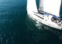 barcha a vela bavaria 46 yacht a vela pozzetto vela